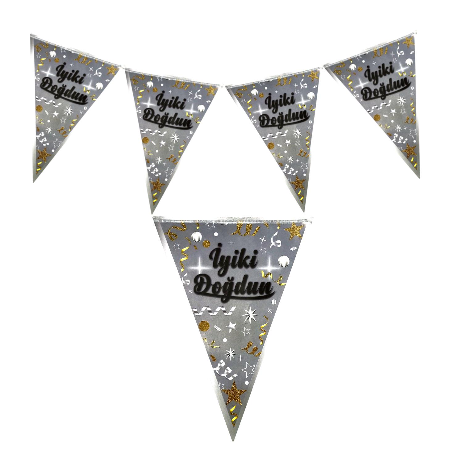 İYİKİ DOĞDUN GÜMÜŞ ÜÇGEN FLAMA