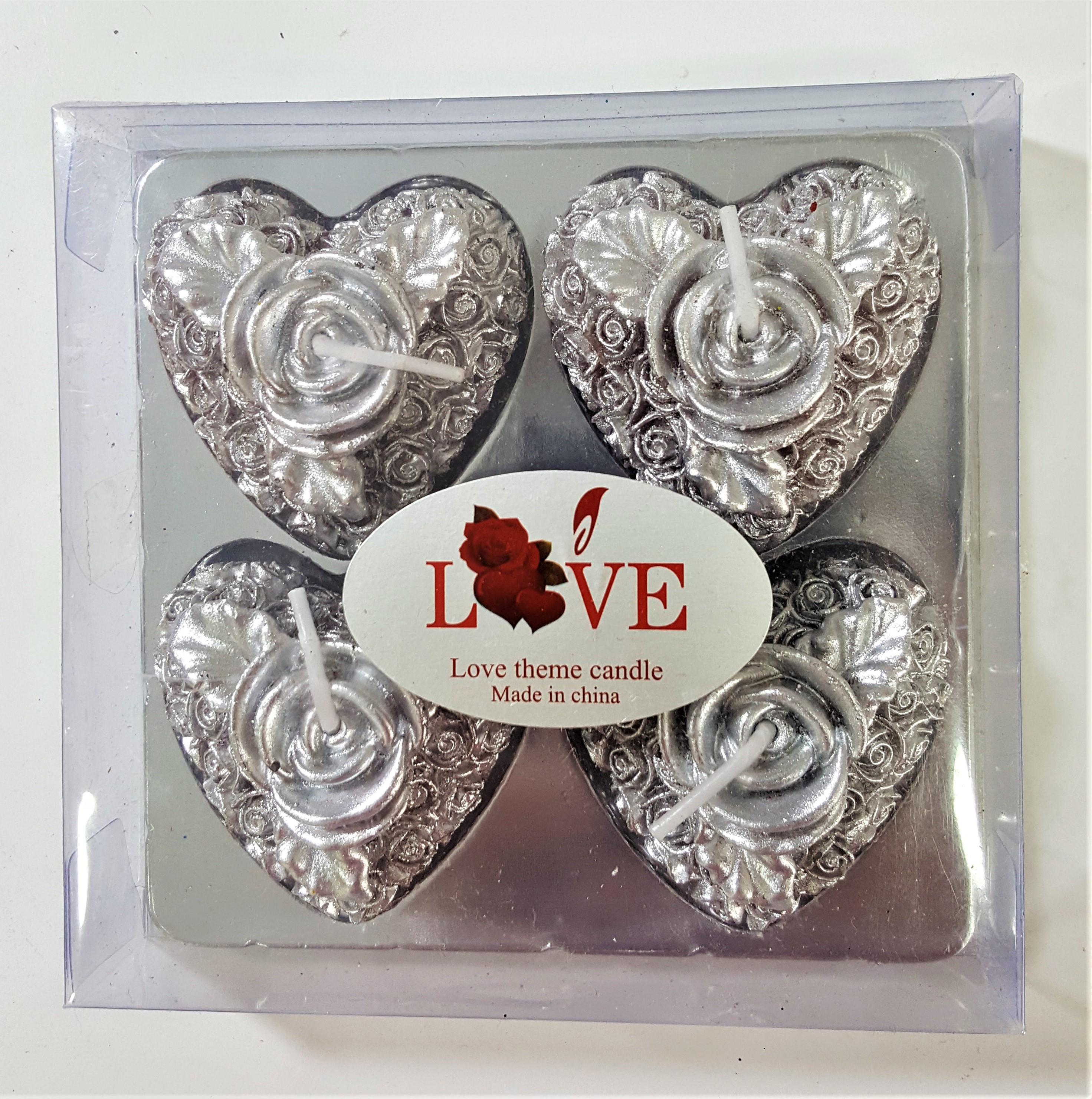 4LÜ KALP ASETAT KUTULU GÜMÜŞ MUM