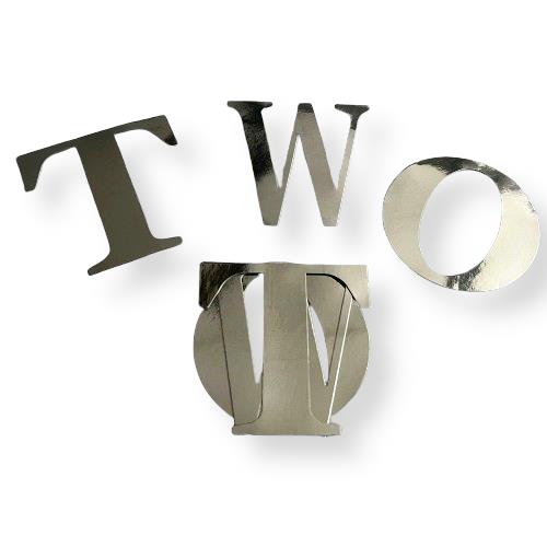 TWO GÜMÜŞ BALON KUTUSU HARFİ